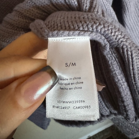 WeWoreWhat Oversized Mock‎ Neck Sweater Sz Size small/medium lilac icy blue - Picture 6 of 9